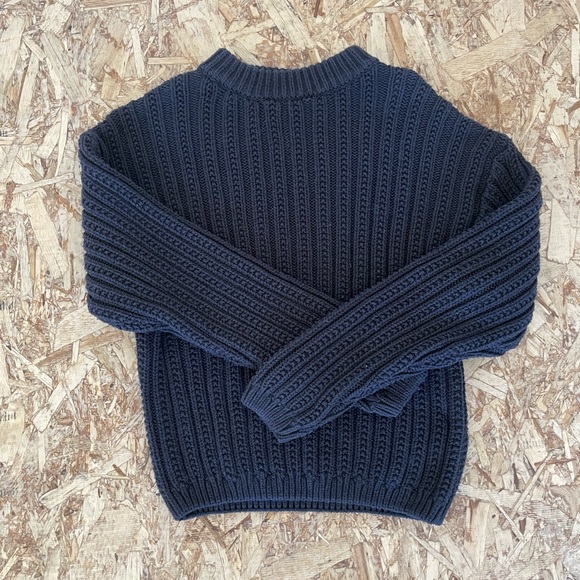 Universal Thread Sweater - Picture 3 of 4